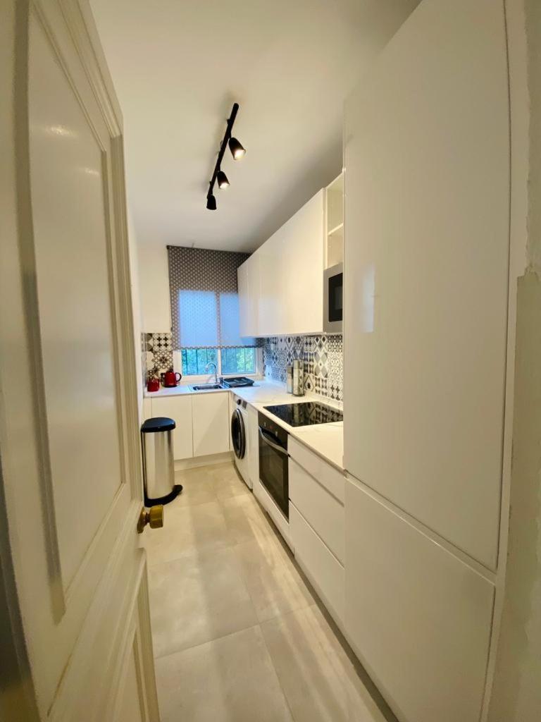 Benamara Gardens Apartment Естепона Екстериор снимка